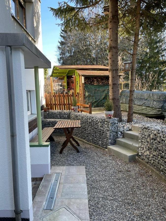 Kiwi Ferienwohnung บลูเดนซ์ ภายนอก รูปภาพ