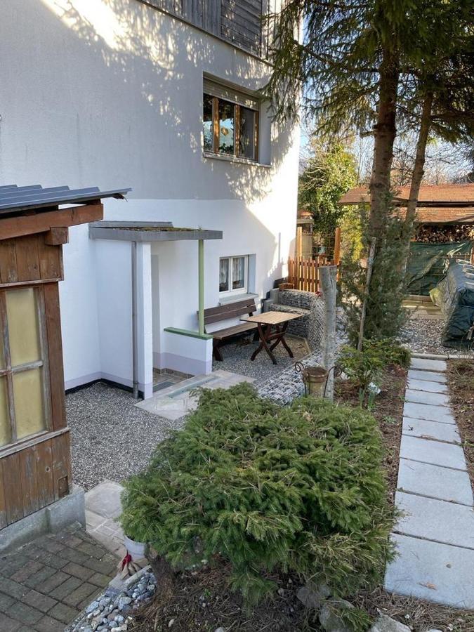Kiwi Ferienwohnung บลูเดนซ์ ภายนอก รูปภาพ