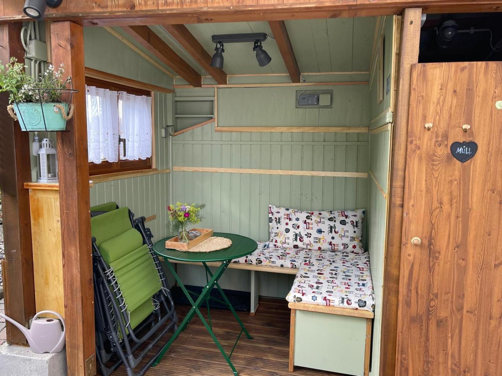 Kiwi Ferienwohnung บลูเดนซ์ ภายนอก รูปภาพ